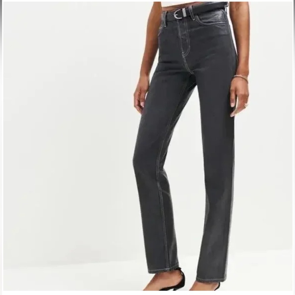 NWT - Reformation Cynthia High Rise Straight Long Jean, Glossy Black, size 31